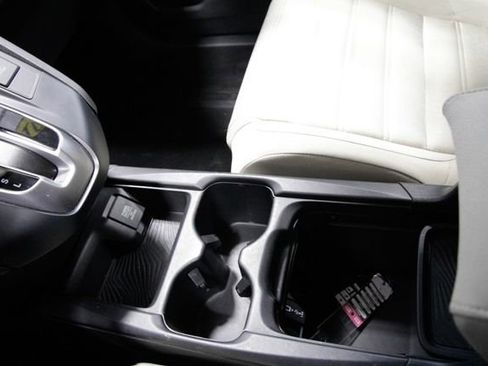 Used 2017 Honda CR-V EX image 26