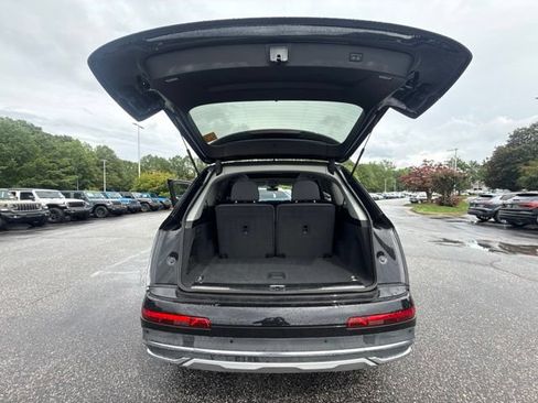 Used 2023 Audi Q7 3.0T Prestige AWD/4WD image 18
