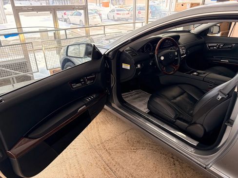 Used 2010 Mercedes-Benz CL 550 CL 550 4MATIC Coupe 2D image 10