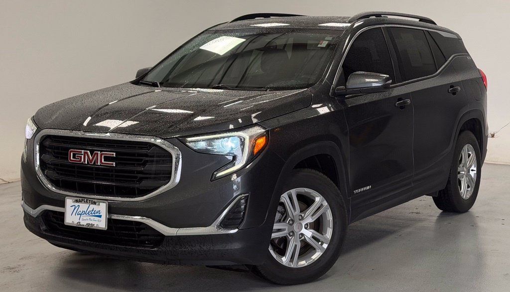 Used 2019 GMC Terrain SLE w/ Driver Convenience Package FWD image 1