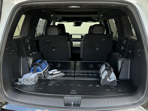 Used 2025 Hyundai Santa Fe Calligraphy image 17