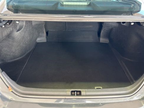 Used 2025 Toyota Camry SE image 31