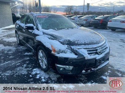 Used 2014 Nissan Altima 2.5 SL w/ Technology Package