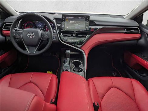 Used 2021 Toyota Camry XSE image 19