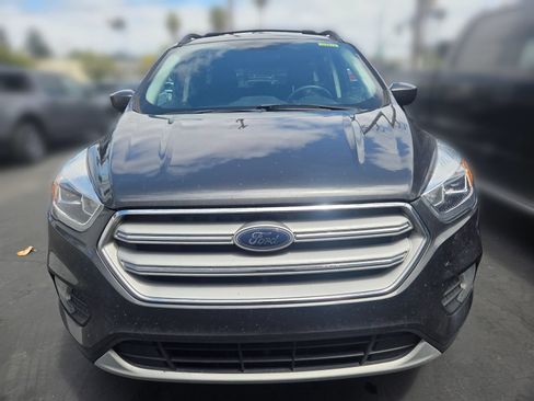 Used 2018 Ford Escape SEL AWD/4WD image 2