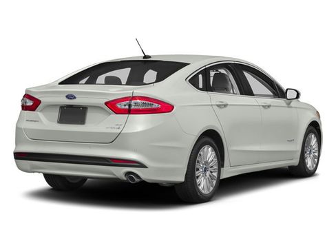 Used 2014 Ford Fusion S FWD image 2