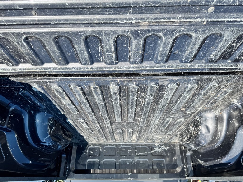 Used 2022 RAM 2500 Laramie AWD/4WD image 10
