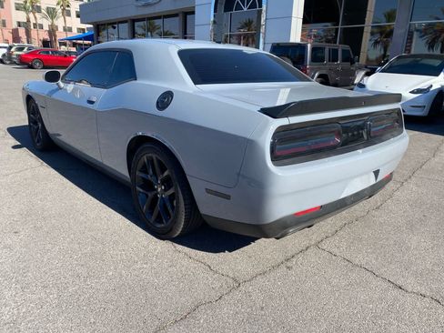 Used 2022 Dodge Challenger R/T w/ Blacktop Package RWD image 9
