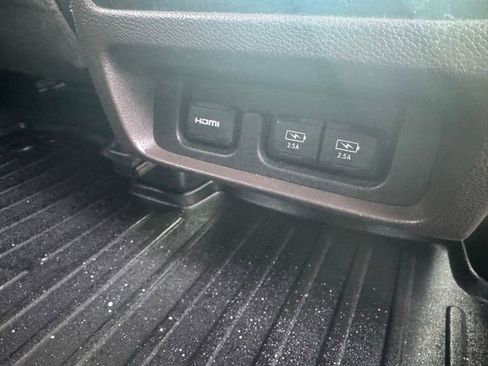 Used 2018 Honda Odyssey Touring image 32