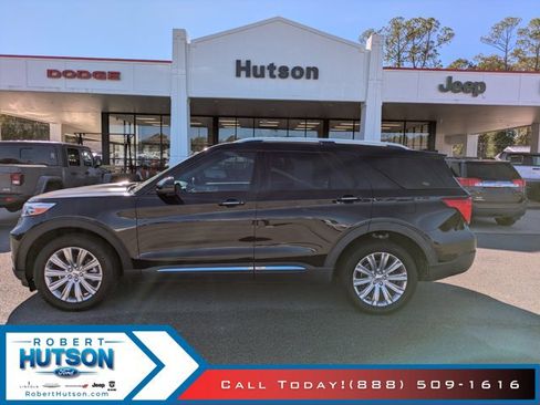 Used 2020 Ford Explorer Limited w/ Class III Trailer Tow Package image 1