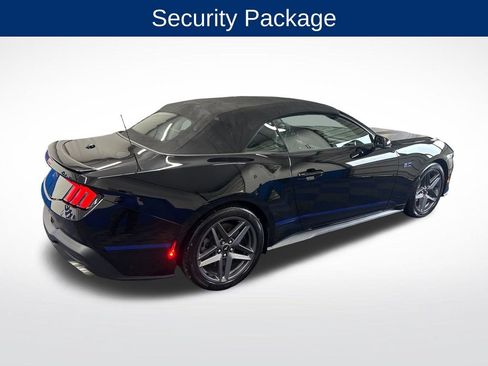 Certified 2025 Ford Mustang GT Premium RWD image 5