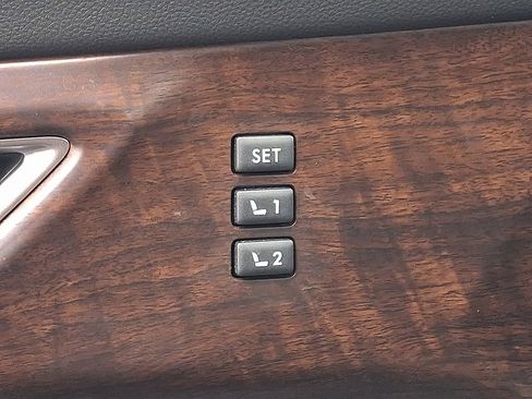 Certified 2023 Subaru Ascent Touring image 28