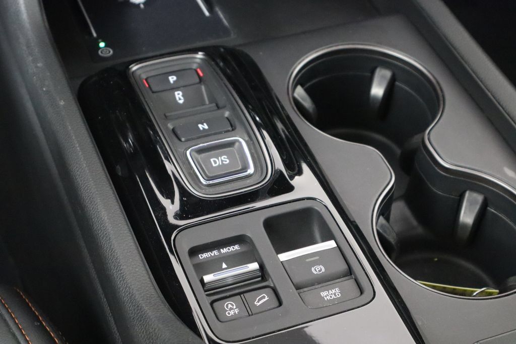 Used 2024 Honda Pilot TrailSport image 31