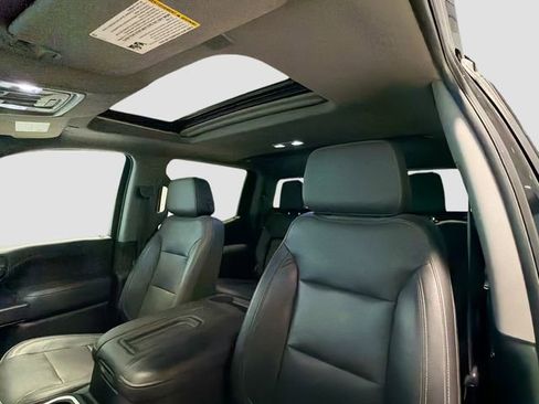 Used 2020 Chevrolet Silverado 1500 LTZ w/ LTZ Premium Package AWD/4WD image 20