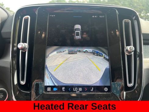 Used 2023 Volvo XC40 B5 Ultimate image 22