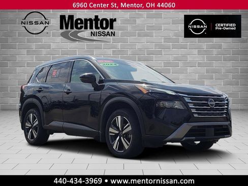 Certified 2024 Nissan Rogue SL image 1