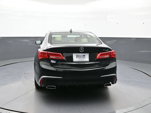 Used 2018 Acura TLX V6 w/ Technology Package FWD image 7