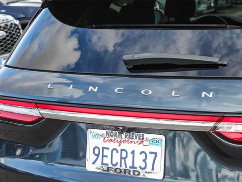 Used 2022 Lincoln Corsair Reserve image 12