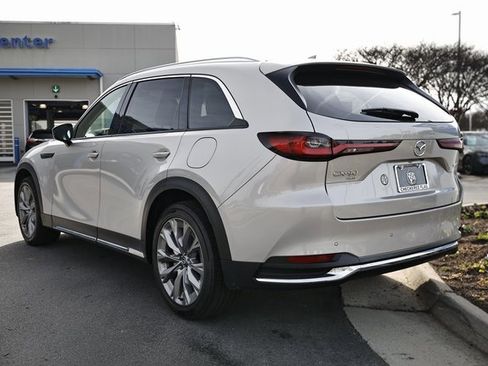 Used 2024 MAZDA CX-90 3.3 Turbo w/ Premium Package image 4