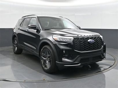 Used 2025 Ford Explorer ST-Line w/ ST-Line Street Pack