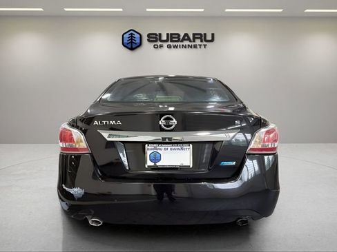 Used 2014 Nissan Altima 2.5 S FWD image 4