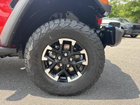 Certified 2025 Jeep Wrangler Unlimited Rubicon 4xe w/ Safety Group AWD/4WD image 14