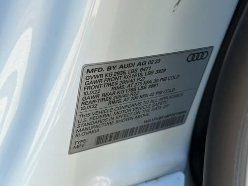 Used 2023 Audi Q8 Prestige AWD/4WD image 36