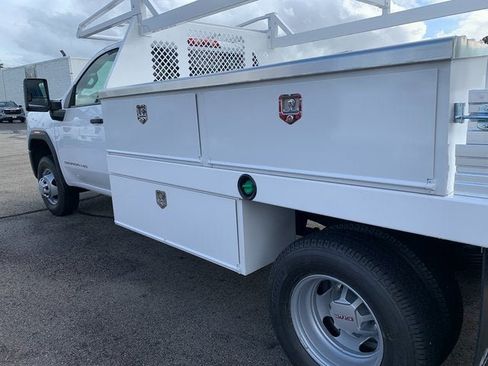 New 2026 GMC Sierra 3500 Pro w/ Convenience Package image 11