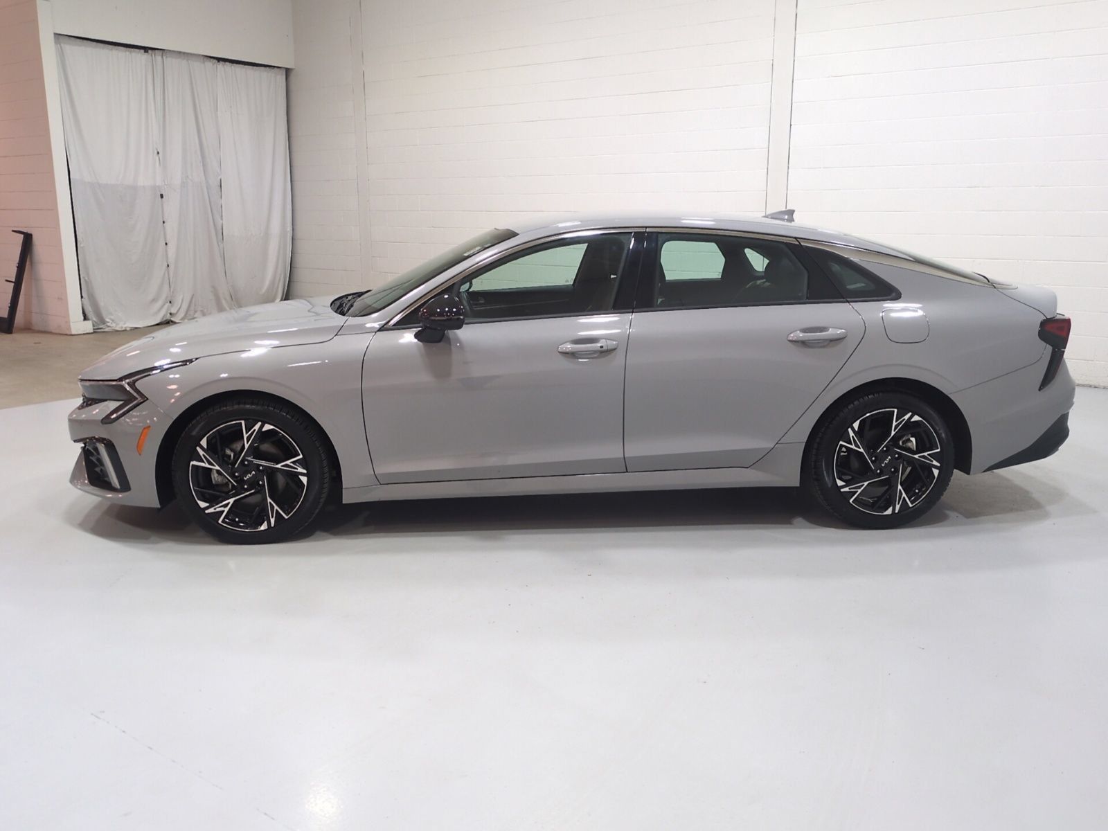 Certified 2025 Kia K5 GT-Line FWD image 6