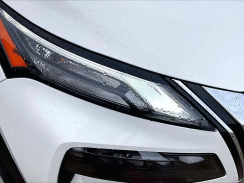 Used 2023 Nissan Rogue S AWD/4WD image 27