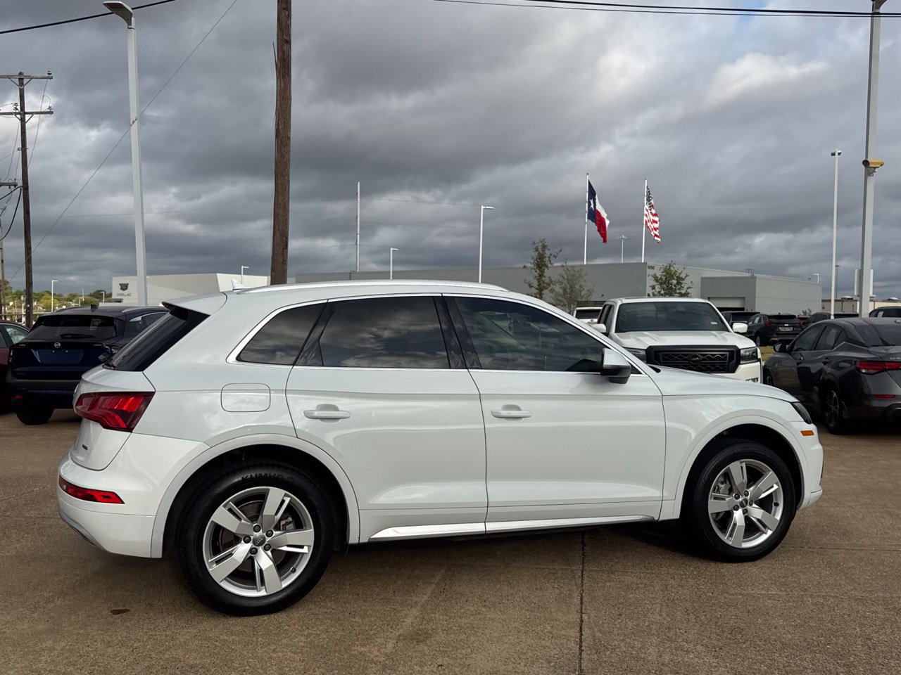 Used 2019 Audi Q5 2.0T Premium Plus AWD/4WD image 26