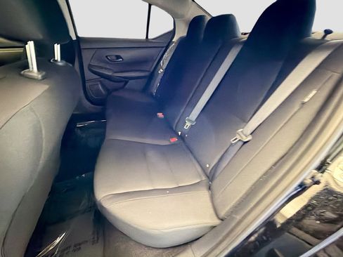 Used 2025 Nissan Sentra S image 13