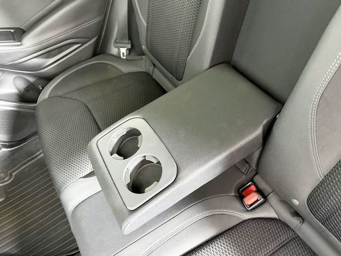 Used 2019 Subaru Forester Premium AWD/4WD image 41