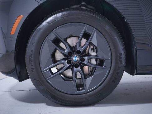 Used 2026 BMW iX xDrive60 w/ Premium Package AWD/4WD image 2
