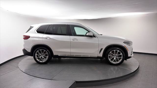 Used 2023 BMW X5 xDrive40i w/ Premium Package AWD/4WD image 9