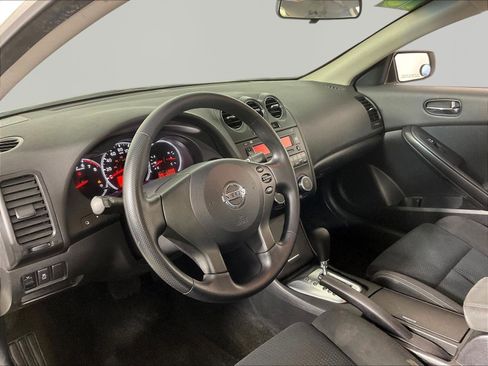 Used 2013 Nissan Altima 2.5 S FWD image 15