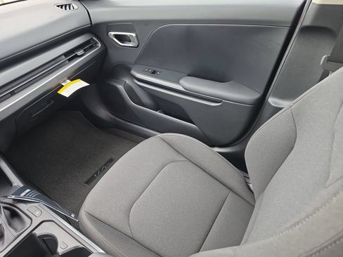 New 2026 Kia K4 FWD image 15
