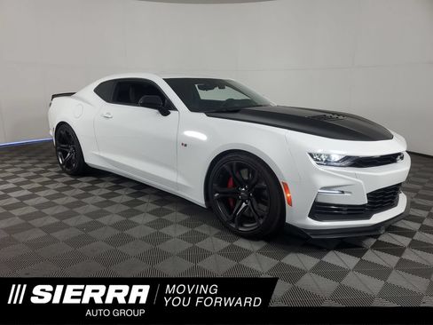 Used 2024 Chevrolet Camaro SS RWD image 1