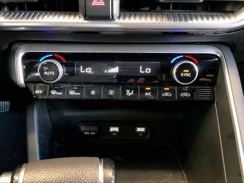 Used 2024 Kia K5 GT-Line w/ GT-Line Premium Package AWD/4WD image 32