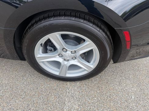 Used 2024 Chevrolet Camaro LT RWD image 12