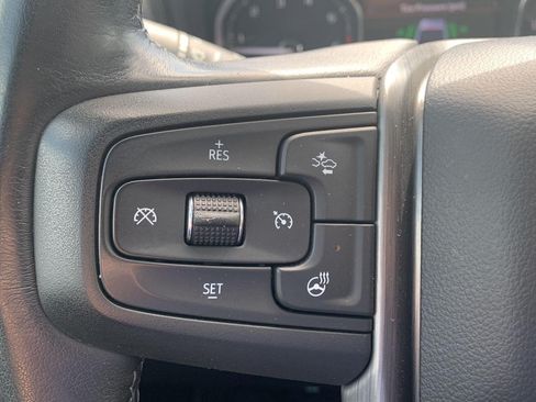 Used 2022 GMC Sierra 1500 Denali w/ Driver Alert Package II AWD/4WD image 11