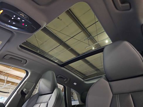 New 2025 Audi Q5 Premium Plus image 24