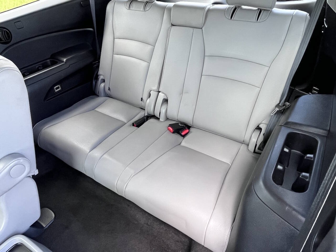 Used 2020 Honda Pilot Touring image 26