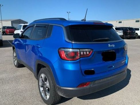 Used 2019 Jeep Compass Limited AWD/4WD image 5