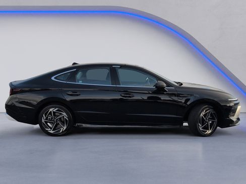 New 2026 Hyundai Sonata SEL AWD/4WD image 3