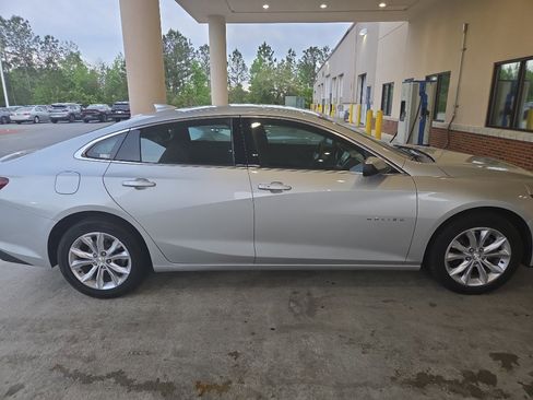 Used 2020 Chevrolet Malibu LT image 7