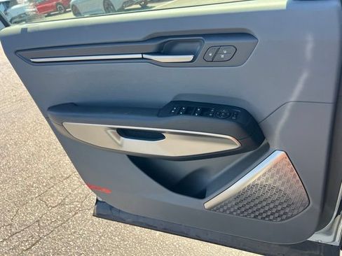 Certified 2024 Kia EV9 Wind AWD/4WD image 19