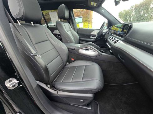 Used 2025 Mercedes-Benz GLS 450 GLS 450 image 11