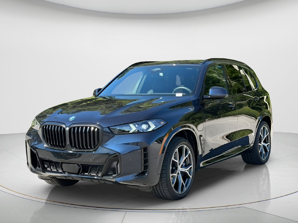 Used 2026 BMW X5 xDrive50e w/ M Sport Package AWD/4WD image 1