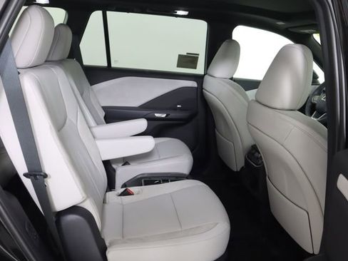 New 2026 Lexus TX 350 AWD image 14